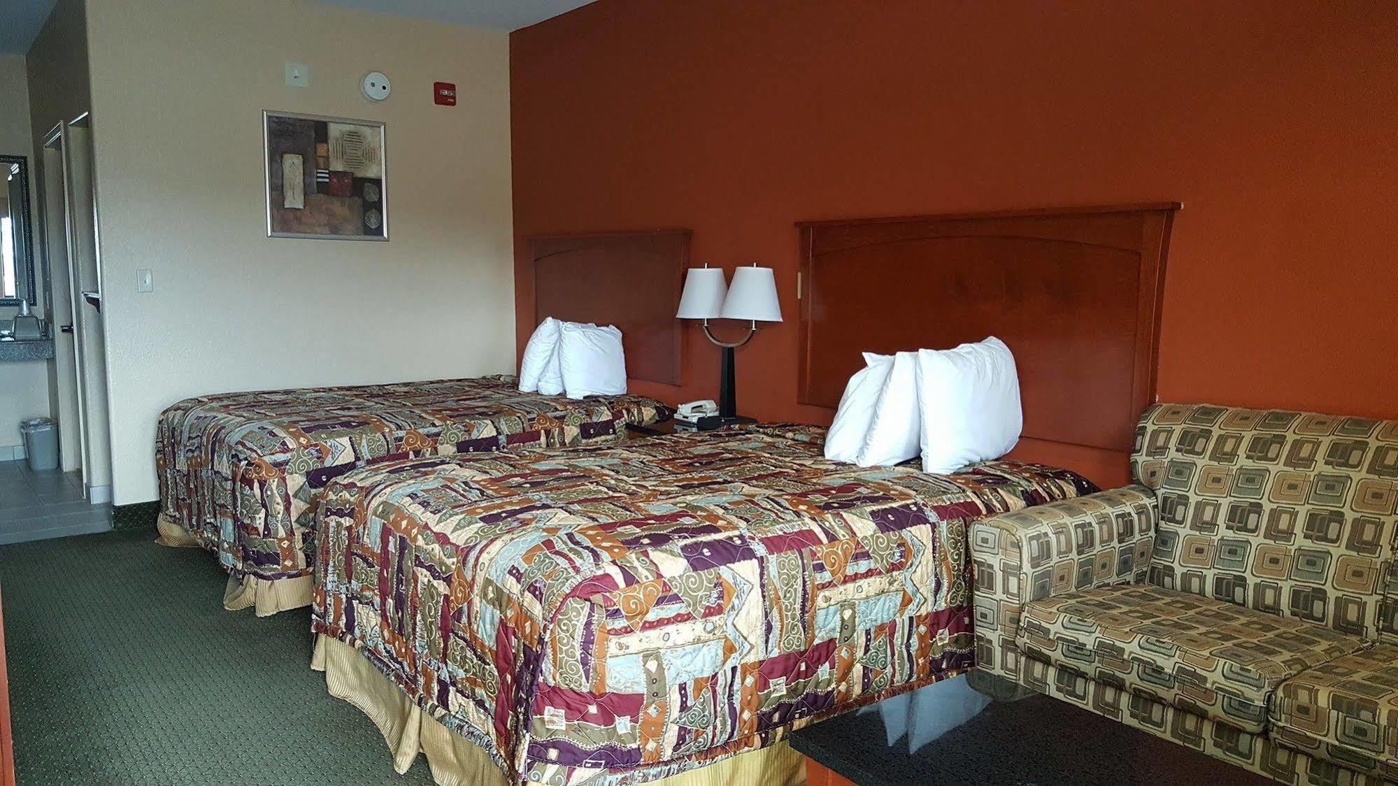 Budgetel Inn And Suites Hearne ภายนอก รูปภาพ
